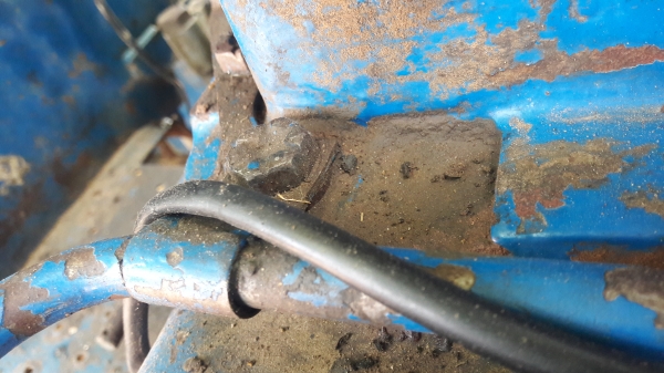 ขายตามสภาพ ฟอร์ด 6610 มีผาลดันหน้า ผาล3 เอกสารใบอินวอย ราคาต่อรองได้