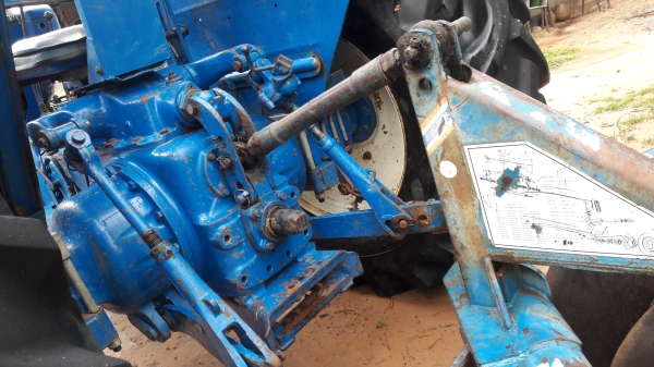 ขายตามสภาพ ฟอร์ด 6610 มีผาลดันหน้า ผาล3 เอกสารใบอินวอย ราคาต่อรองได้