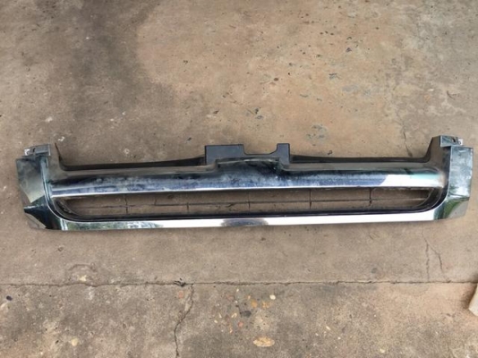 ชุดหน้ารถตู้ พร้อมฝากระโปร่งหน้า (ใหม่)