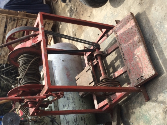 ขายลิฟท์กระป๋องมือ 2