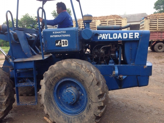 ขายรถตัก JH30 B ราคา 255000