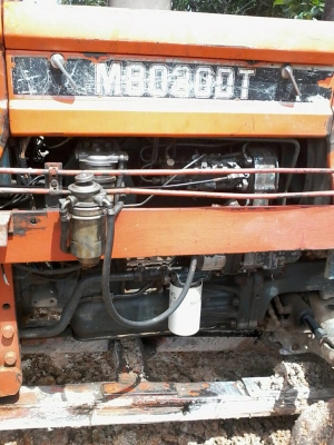 ฝากขายรถไถคูโบต้า KUBOTA M8030DT อุปกรณ์ดันหน้า1ชิ้น