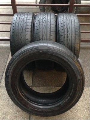 ยาง FALKEN 235 60 17 ปลายปี14 ดอกสวย พร้อมใช้งาน ราคาไม่แพง