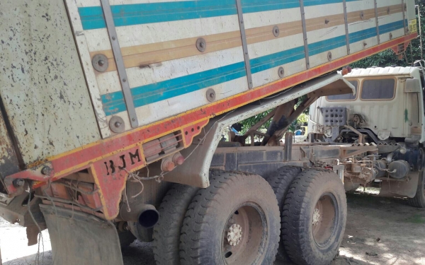 สิบล้อ ฮีโน่ FM3M 240ปี46 ดั้มมีเนียม สภาพดีสวยพร้อมใช้ ทะเบียนพร้อมโอน