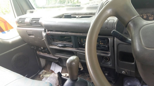 สิบล้อ ฮีโน่ FM3M 240ปี46 ดั้มมีเนียม สภาพดีสวยพร้อมใช้ ทะเบียนพร้อมโอน