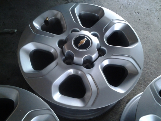 แม็กเชฟโรเลต ขอบ16 ถอดป้ายแดง ใส่นิสสัน อิซุซุ