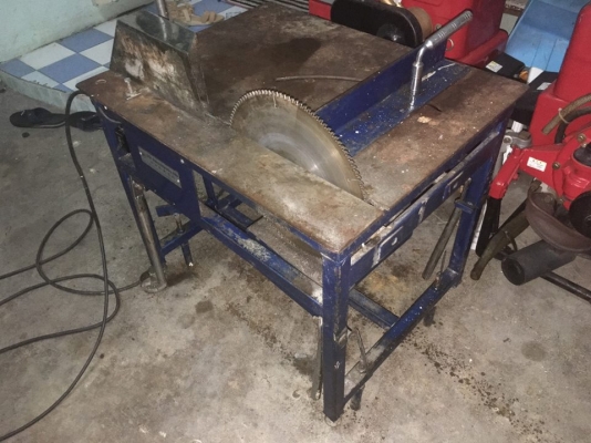 ขายเเท่นตัด12นิ้วสันติมือสอง 0835662999Lineid:hs4trp ราคา 15,500 บาท ขายเเท่นตัด12นิ้วสันติมือสอง 0835662999Lineid:hs4trp ราคา 15,500 บาท