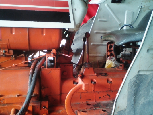 รถไถไหญ่