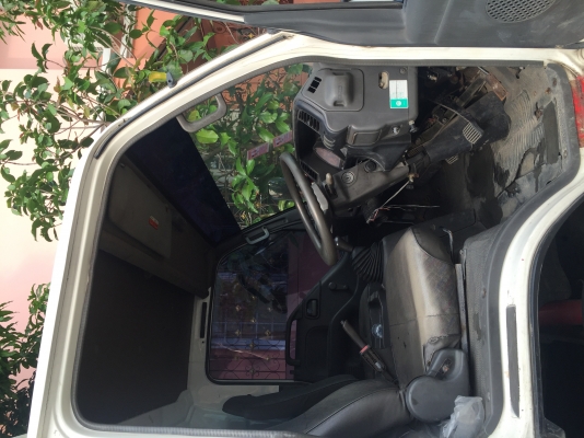 ขายด่วนรถ 6 ล้อตู้ 10 บาน