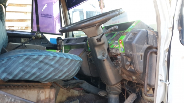 ขายด่วนไอ้หลงเบรคใหญ่สองเพลาดั้มสภาพพร้อใช้ ราคาเบาๆ จัดแนนท์ได้ประมาณ500000-600000โทร0856842587