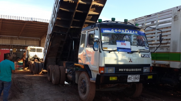 ขายด่วนไอ้หลงเบรคใหญ่สองเพลาดั้มสภาพพร้อใช้ ราคาเบาๆ จัดแนนท์ได้ประมาณ500000-600000โทร0856842587