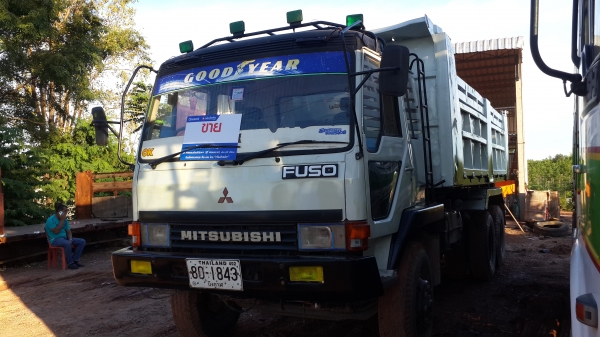 ขายด่วนไอ้หลงเบรคใหญ่สองเพลาดั้มสภาพพร้อใช้ ราคาเบาๆ จัดแนนท์ได้ประมาณ500000-600000โทร0856842587