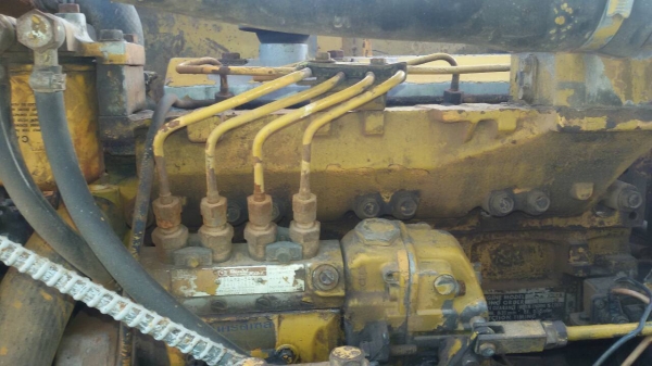 ขายรถแบคโฮ KOMATSU PC60-5 เอกสารอินวอย ราคา 320000