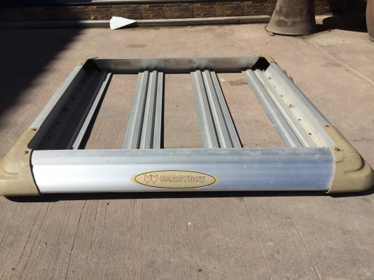 แลคติกหลังคารถยนต์ ของแครี่บอย