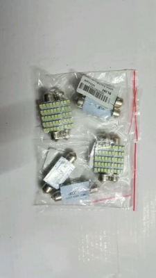 หลอดไฟเพดานแบบ LED ครับ พร้อมส่ง EMS คู่ละ 350