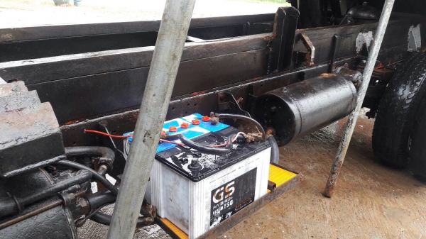 ขายรถบรรทุกหกล้อดัมพ์ ISUZU เครื่อง 100 แรง ปี 26 พร้อมใช้งาน ทะเบียนพร้อมโอน