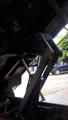 ขายรถบรรทุกหกล้อดัมพ์ ISUZU เครื่อง 100 แรง ปี 26 พร้อมใช้งาน ทะเบียนพร้อมโอน