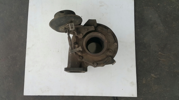 โข่งหลังเทอร์โบ Nissan PF6 ยี่ห้อ Garrett