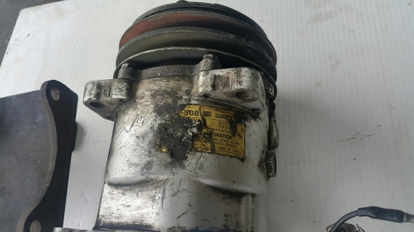 คอมแอร์ 508 กำลังอัดดีพร้อมขา ใส่เครื่อง Toyota 2L , 3L