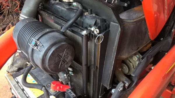 ขายรถไถ 36 แรงม้า พร้อมใบดันหน้า