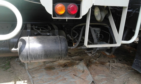 ขายด่วน6ล้อดั้ม นิสสันUD รถห้างแท้กระบะต่อใหม่รถสวยพร้อมใช้