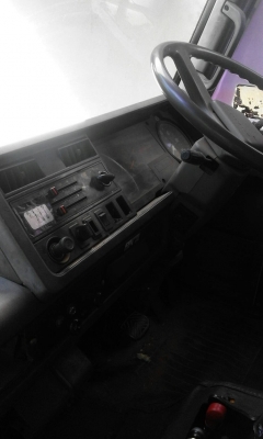 ขายด่วน6ล้อดั้ม นิสสันUD รถห้างแท้กระบะต่อใหม่รถสวยพร้อมใช้