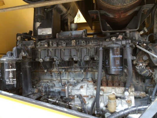 Komatsu WA350-3 ปี 2000 นำเข้าจากญี่ปุ่น ถึงไทยแล้วครับ ราคาไม่แพง สินค้าสภาพดีมากครับ