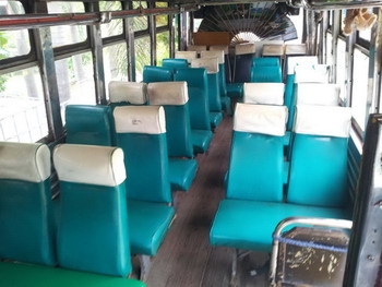 ขายรถรับ-ส่ง นักเรียน