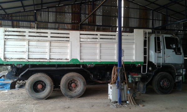 ขาย สิบล้อดั้ม 2k 3 เพลา สมอเงิน 240 ขาย สิบล้อดั้ม 2k 3 เพลา สมอเงิน 240