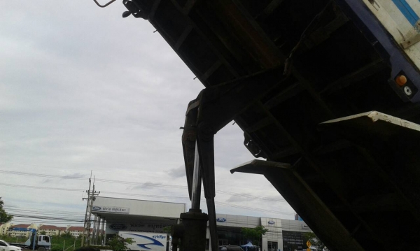 ขายรถบรรทุก 10 ล้อดัมพ์ HINO FM3M 240 แรงม้า ราคา 700000