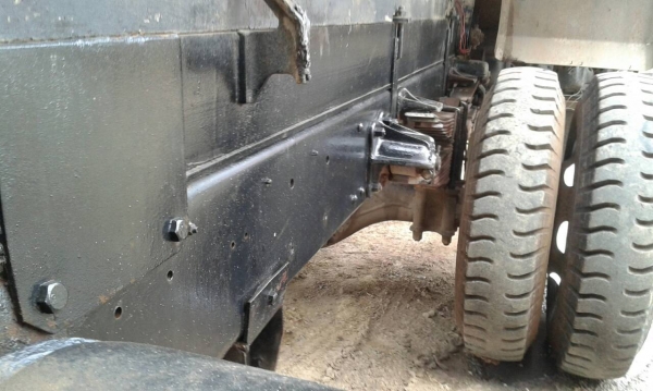 ขายรถบรรทุก 6 ล้อดัมพ์ HINO FF 195 แรงม้ารถห้างแท้ ราคา 650000