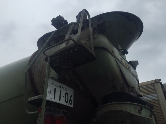 ขาย รถโม่ปูน ฮีโน่ เมก้า โม่ 4.5 คิว รถญี่ปุ่น วิ่งน้อย สภาพสวย