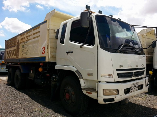 ขายรถดั้ม2เพลา ปี56 MITSUBISHI MMJFN62M เครื่อง6M60 รถสวยสภาพดี เครื่อง270แรง เอกสารถูกต้อง เล่มทะเบียนพร้อมโอน ราคา1,650,000 สนใจโทร 090-8588220คุณนะ 093-3258446คุณบิว หรือเข้าดูสินค้าอื่นๆได้ที่ www.narong2truck.com หรือ www.truck.in.th/498 หรือเพจFaceb