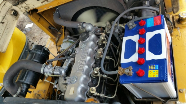 ขายด่วนรถยกKOMATSU FD25-8ดีเซลยก2.5ตันเสาสูง3เมตรยางตันใหม่4เส้นรถนอกนำเข้ายังไม่เคยใช้งานในเมืองไทยเลย ขายด่วนรถยกKOMATSU FD25-8ดีเซลยก2.5ตันเสาสูง3เมตรยางตันใหม่4เส้นรถนอกนำเข้ายังไม่เคยใช้งานในเมืองไทยเลย