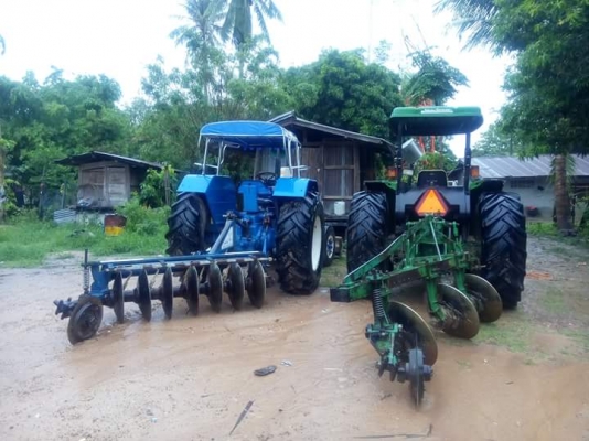 ขายรถไถจอนเดียร์5715sสองเพลา