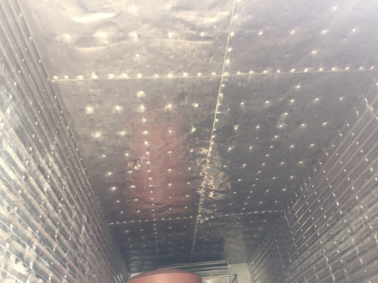 รถอีซูซุ 10  ล้อ ตู้เย็น FVM  230 แรงม้า. ปี 50.    สนใจติดต่อ   081 - 6079515