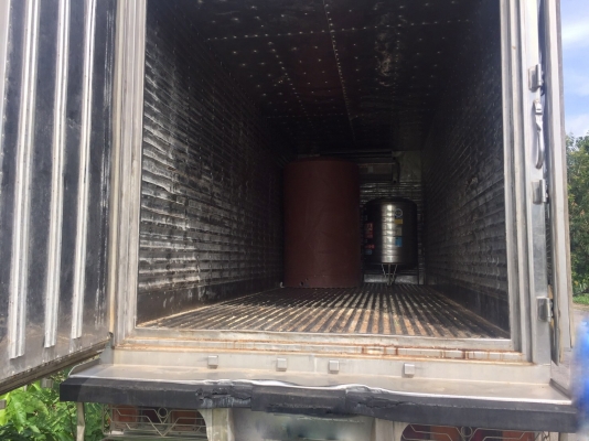 รถอีซูซุ 10  ล้อ ตู้เย็น FVM  230 แรงม้า. ปี 50.    สนใจติดต่อ   081 - 6079515