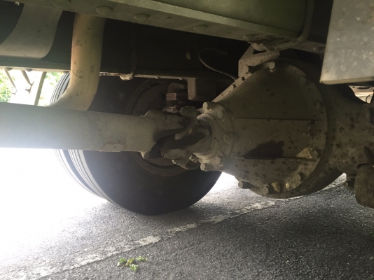 รถอีซูซุ 10  ล้อ ตู้เย็น FVM  230 แรงม้า. ปี 50.    สนใจติดต่อ   081 - 6079515