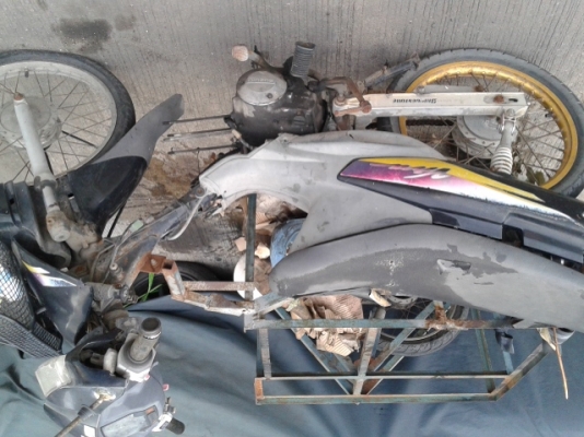 suzuki viva ปี 41 คันนี้ใช้ไม่ได้ขายเป็นอะไหล่