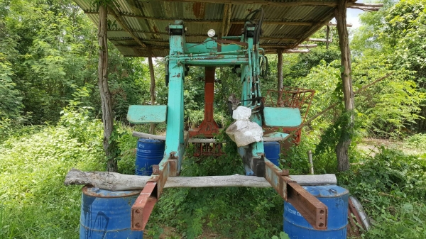 ขาย คีบอ้อย KK ตามสภาพมีปะดามบ้าง อุปกรณ์มีให้ครบ