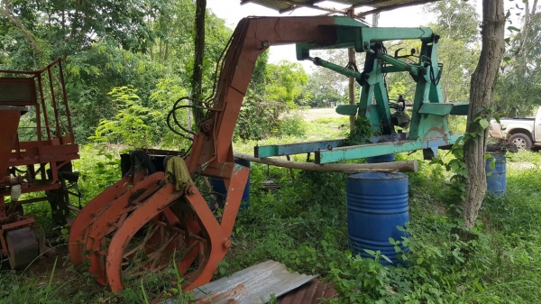 ขาย คีบอ้อย KK ตามสภาพมีปะดามบ้าง อุปกรณ์มีให้ครบ