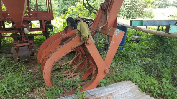 ขาย คีบอ้อย KK ตามสภาพมีปะดามบ้าง อุปกรณ์มีให้ครบ