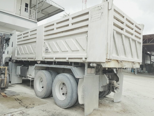 รถอีซูซุ 10 ล้อดั้ม FXZ  360 แรงม้า. ปี 52. , ( ขาย แม่ , ลูก. )     สนใจติดต่อ  081 - 6079515