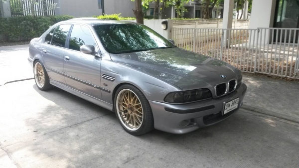 BMW 530i