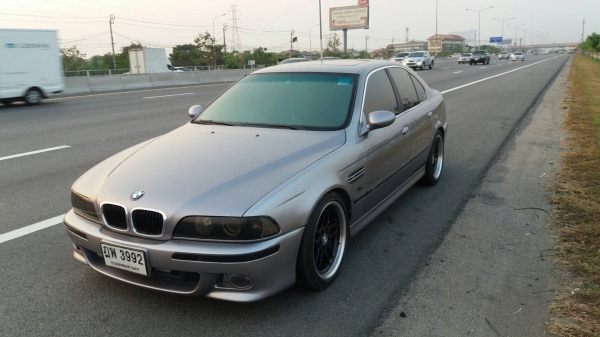 BMW 530i