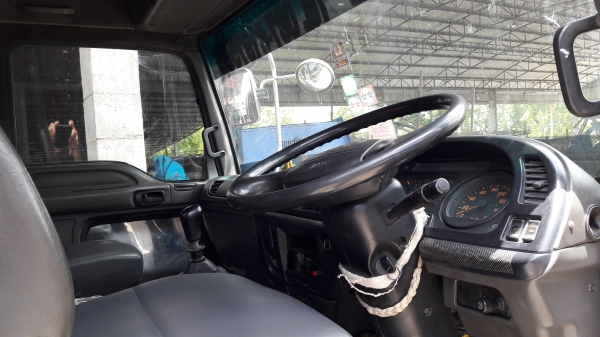 Isuzu Frr เครื่อง 6HH-195 แรงม้า เทรน Unic 3.7 ตัน 6 เหลี่ยม ทิฟฟี่ แอร์เย็น พร้อมใช้ ทะเบียนพร้อมโอน Isuzu Frr เครื่อง 6HH-195 แรงม้า เทรน Unic 3.7 ตัน 6 เหลี่ยม ทิฟฟี่ แอร์เย็น พร้อมใช้ ทะเบียนพร้อมโอน