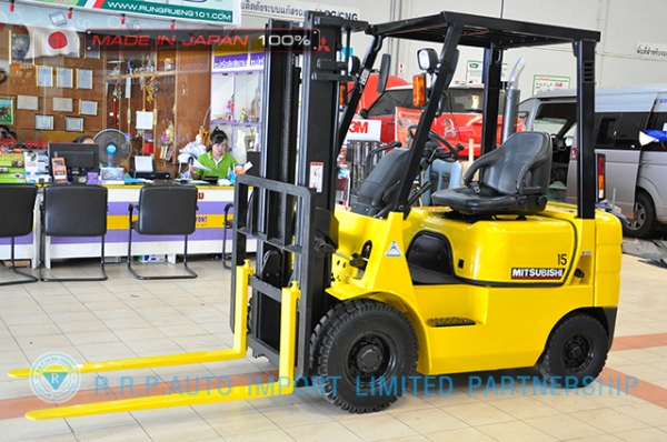 ขายรถโฟล์คลิฟท์มือสอง MITSUBISHI รุ่น  FD15T-53104 ราคา 235,000 บาท นำเข้าจากประเทศญี่ปุ่น 100\% ไม่เคยใช้งานในประเทศไทย
