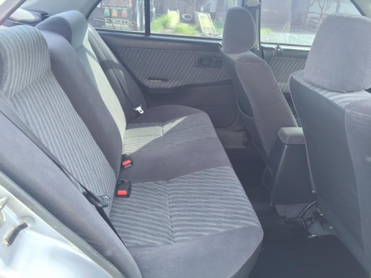 ขาย HONDA CITY โฉม TYPE Z เครื่อง 1.5 เกียร์ ธรรมดา ปี 2001 - 2544 กระจกไฟฟ้า รถไม่เคยติดแก็ส ช่วงล่างแน่ ขับดีมาก เครื่องดี สตาร์ทติดง่าย ภายในสะอาดมาก เบาะไม่ขาด ภายในใหม่มาก แอร์เย็นมาก รถสภาพเดิมๆ บางๆ พร้อมใช้งานครับ พร้อมแม็กขอบ 15 นิ้ว ขาย HONDA CI