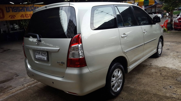 TOYOTA INNOVA 2.0 G ปี13AT TOYOTA INNOVA 2.0 G ปี13AT