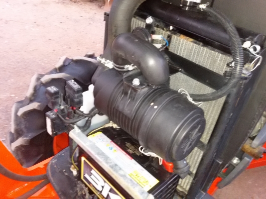 ปัญญาแทรคเตอร์..จัดมาให้ครับ ด่วน!!!คูโบต้า L4708 พร้อมใบมีดคานล่าง พร้อมโรตาลี่ตราช้าง เล่มทะเบียนพร้อม จัดส่ง อ.ลี้ จ.ลำปาง